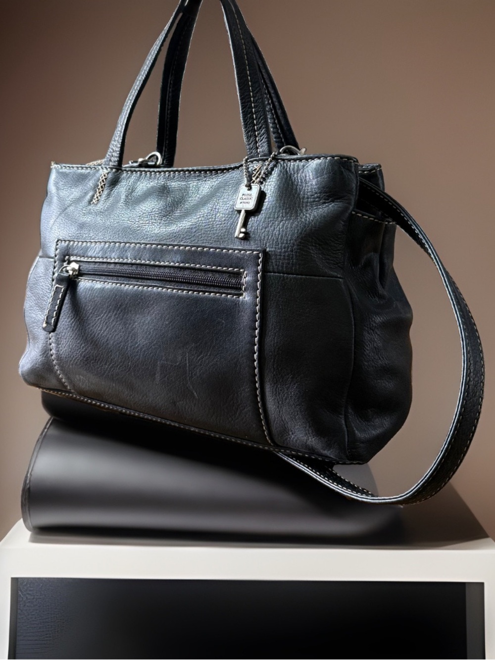 Fossil Black Leather Utility Bag 🗝️